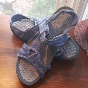 BareTraps Womens Sandals
